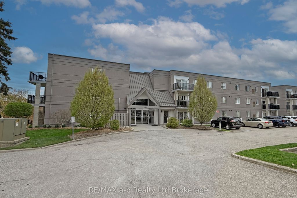 Photo of 159 Ferguson Drive #304, Woodstock, ON N4V 1A9 (MLS # X13073460)