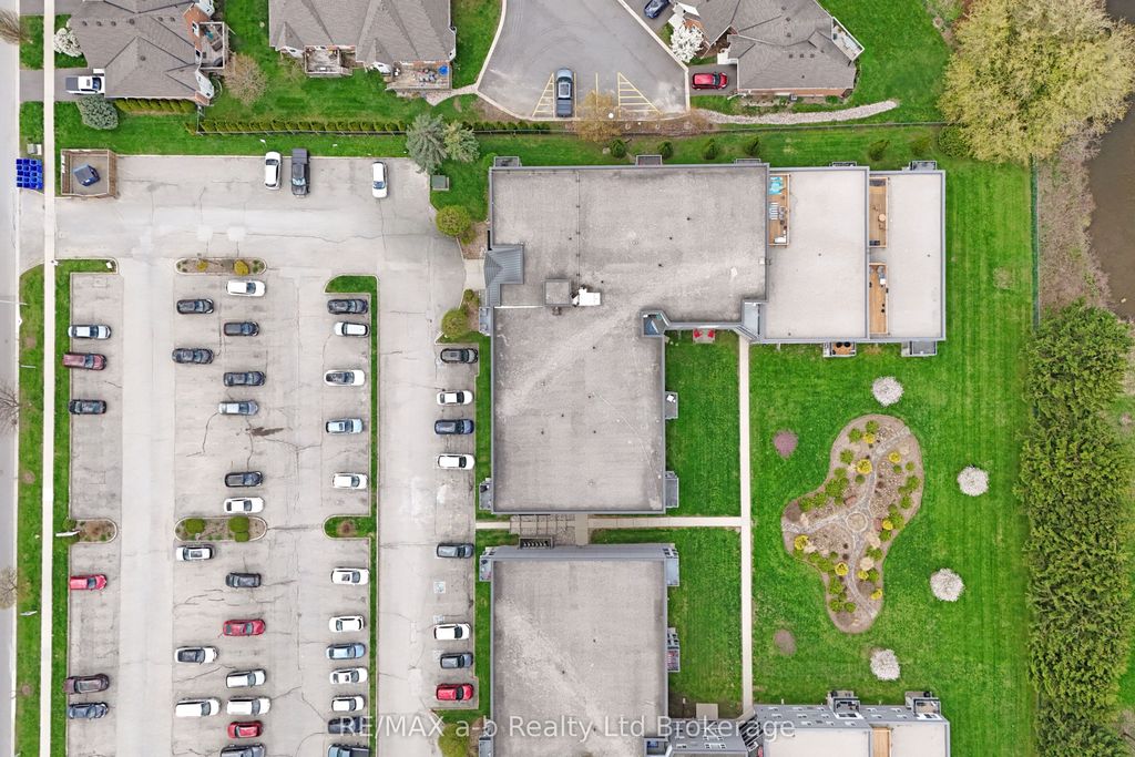 Photo of 159 Ferguson Drive #304, Woodstock, ON N4V 1A9 (MLS # X13073460)