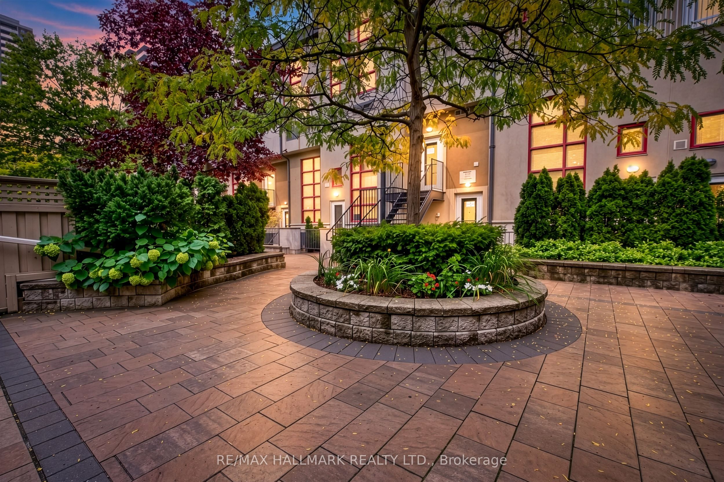 21 Earl Street 103