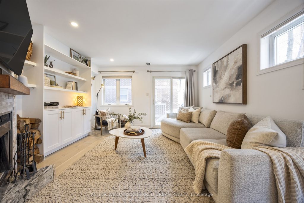 Photo of 921 Adelaide Street W #D, Toronto, ON M6J 3T2 (MLS # C12841586)