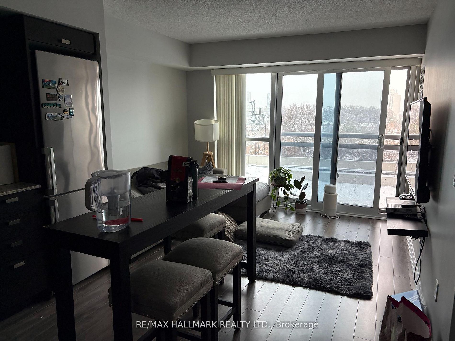 275 Village Green Square 420