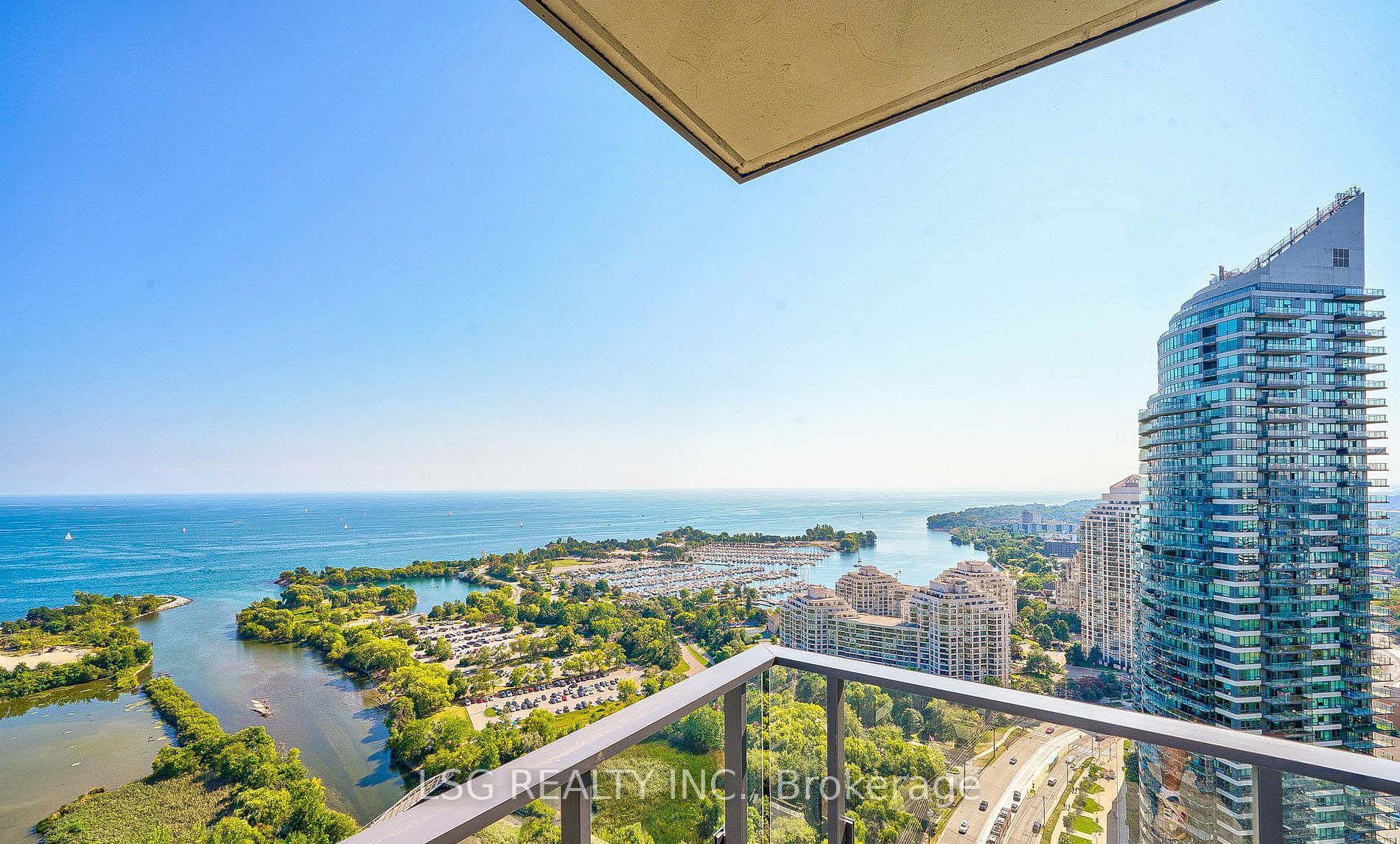 2200 Lake Shore Boulevard W 3801