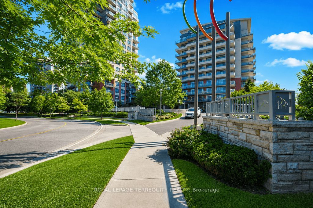 35 Fontenay Court 202