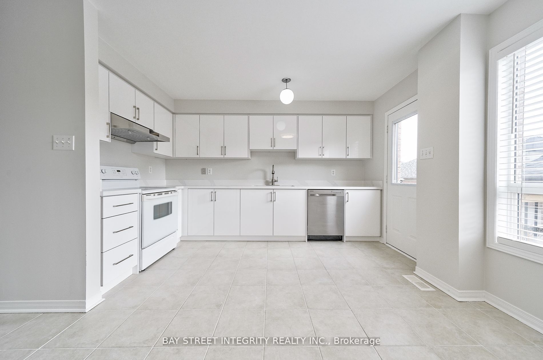75 Selkirk Drive
