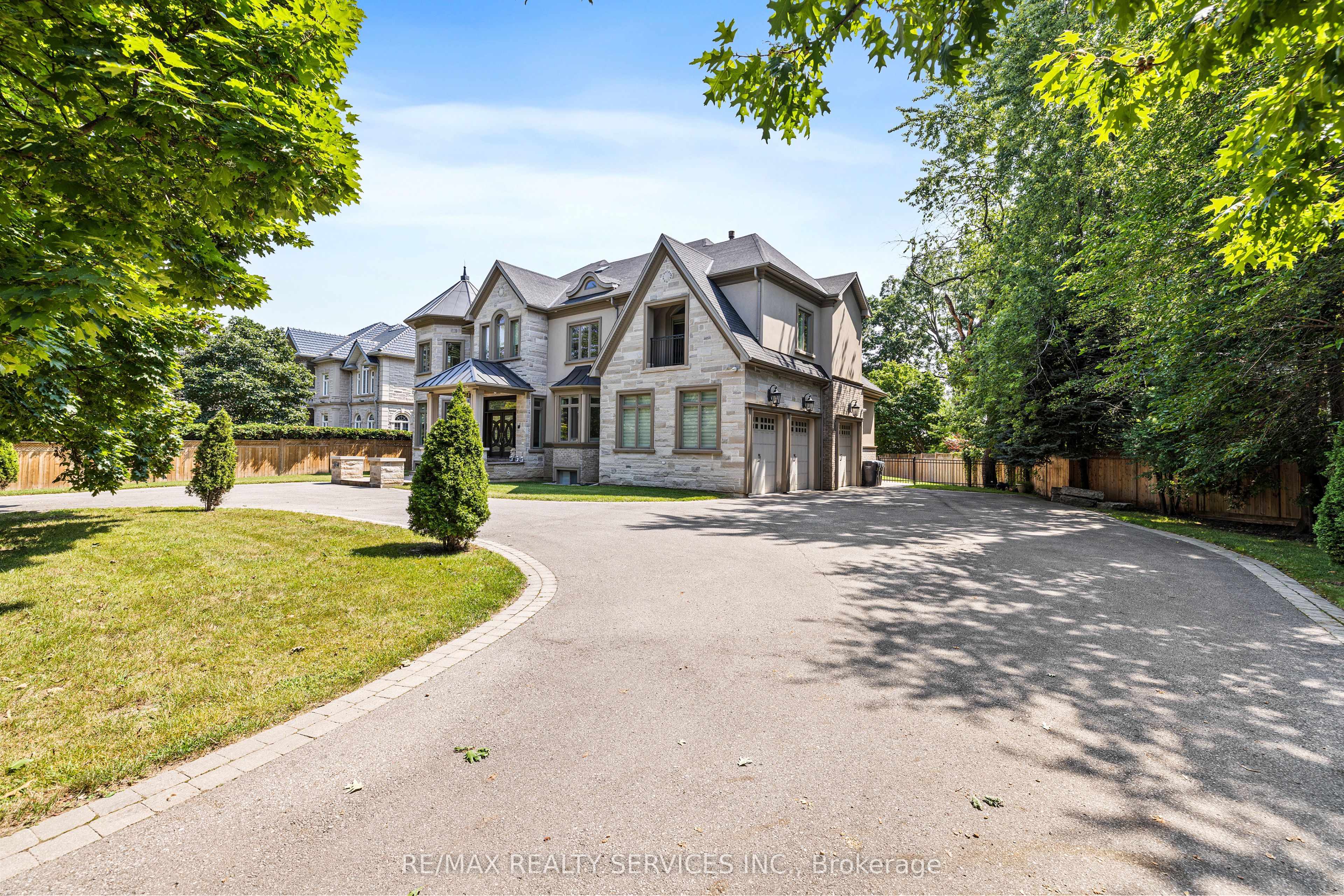 2454 Mississauga Road