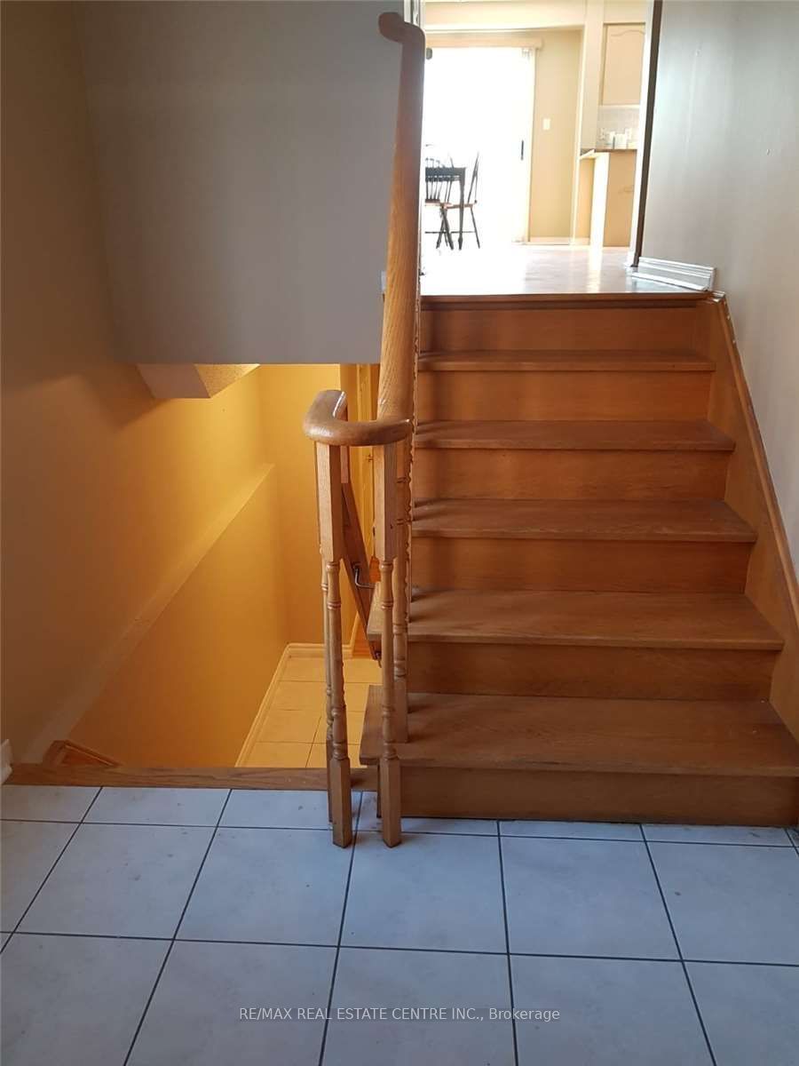 1591 South Parade Court 30