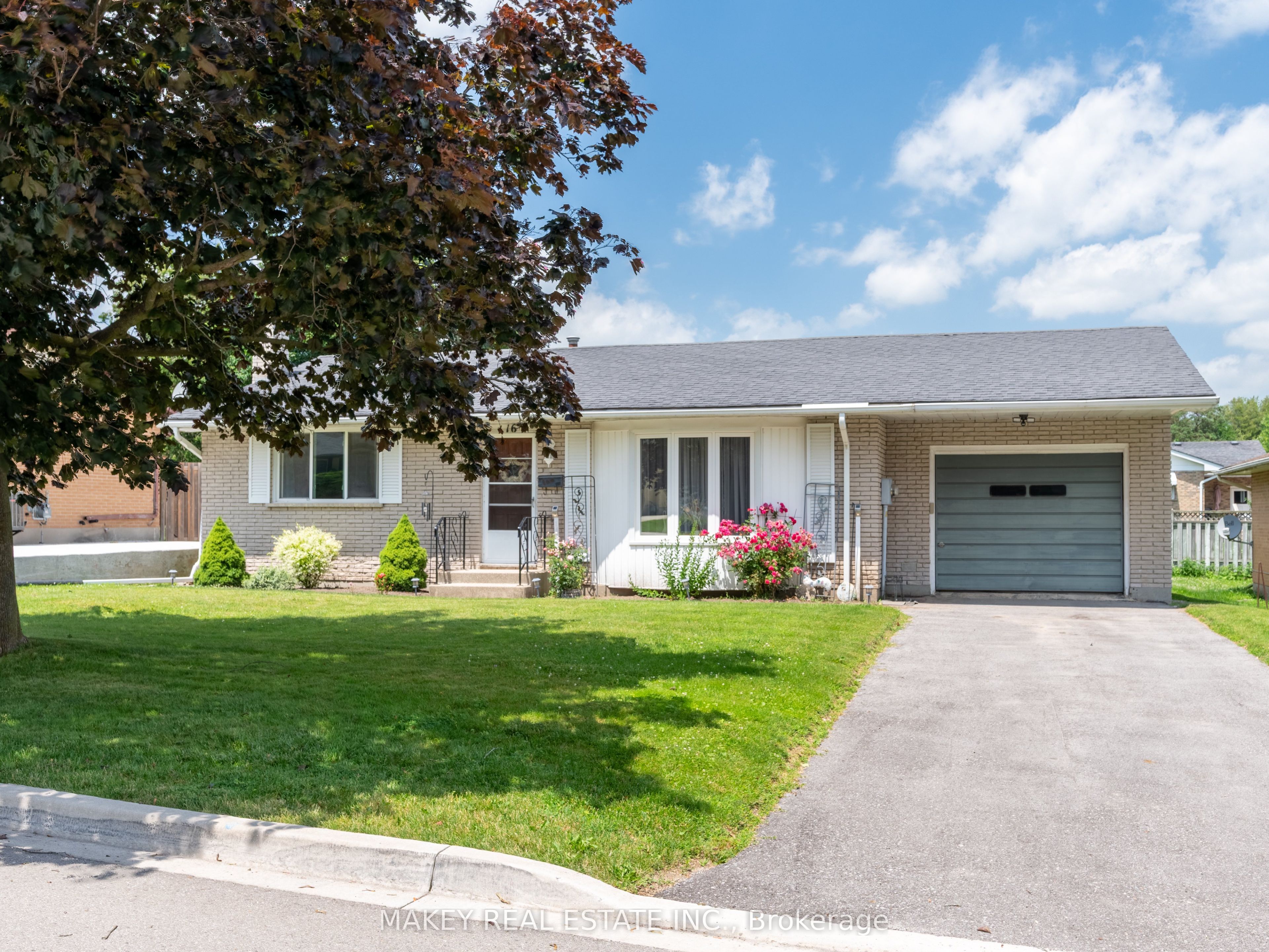 16 Fergusson Avenue