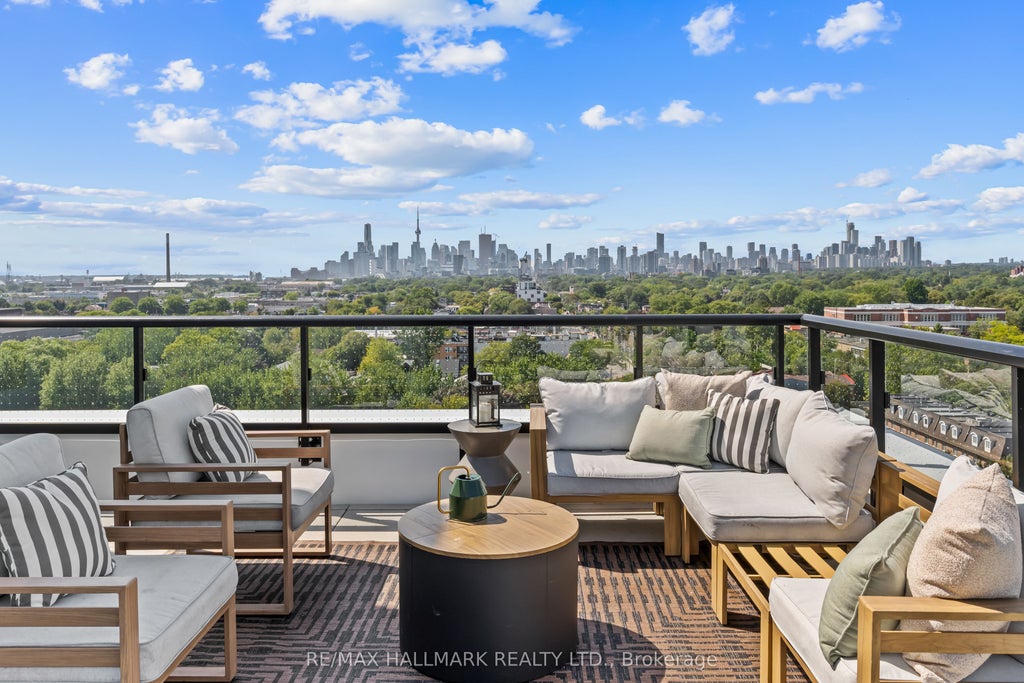 Photo of 1050 Eastern Avenue #1113, Toronto, ON M4L 0B7 (MLS # E13754324)