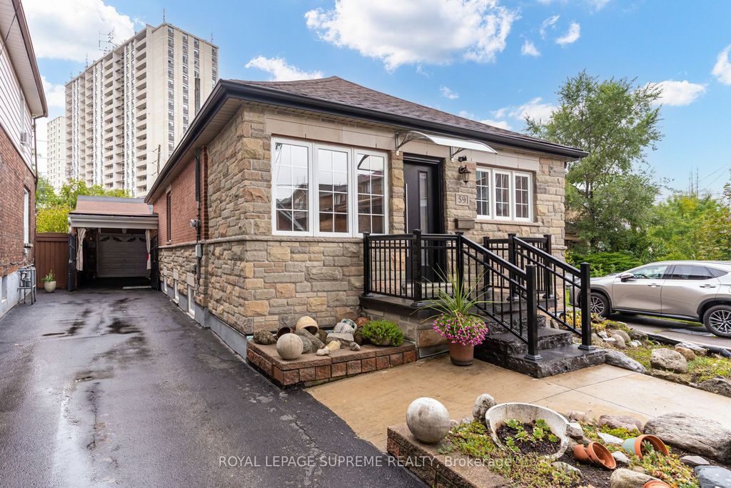 Photo of 59 Buttonwood Avenue, Toronto, ON M6M 2H9 (MLS # W12423371)