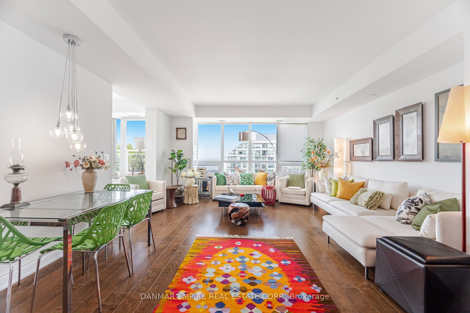 3500 Lakeshore Road 604