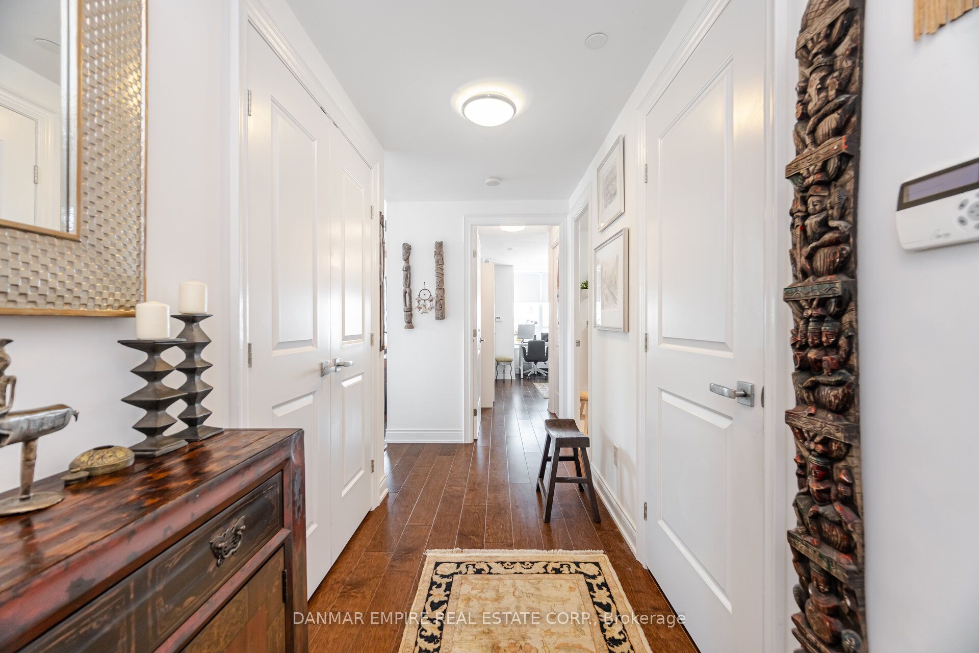 3500 Lakeshore Road 604