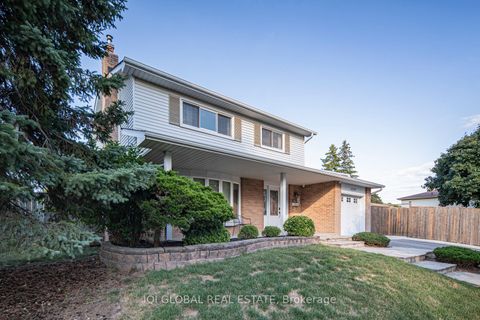 Photo of 3240 Centennial Drive, Burlington, ON L7M 1M8 (MLS # W12471321)