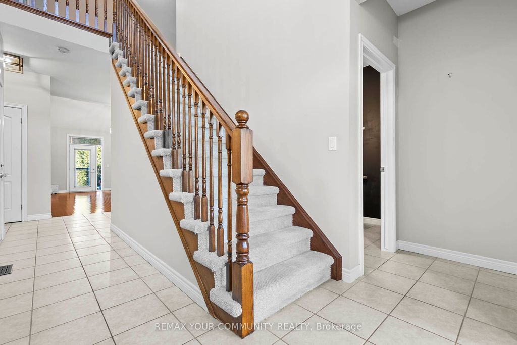 Photo of 2125 Itabashi Way #93, Burlington, ON L7M 0A1 (MLS # W12857500)