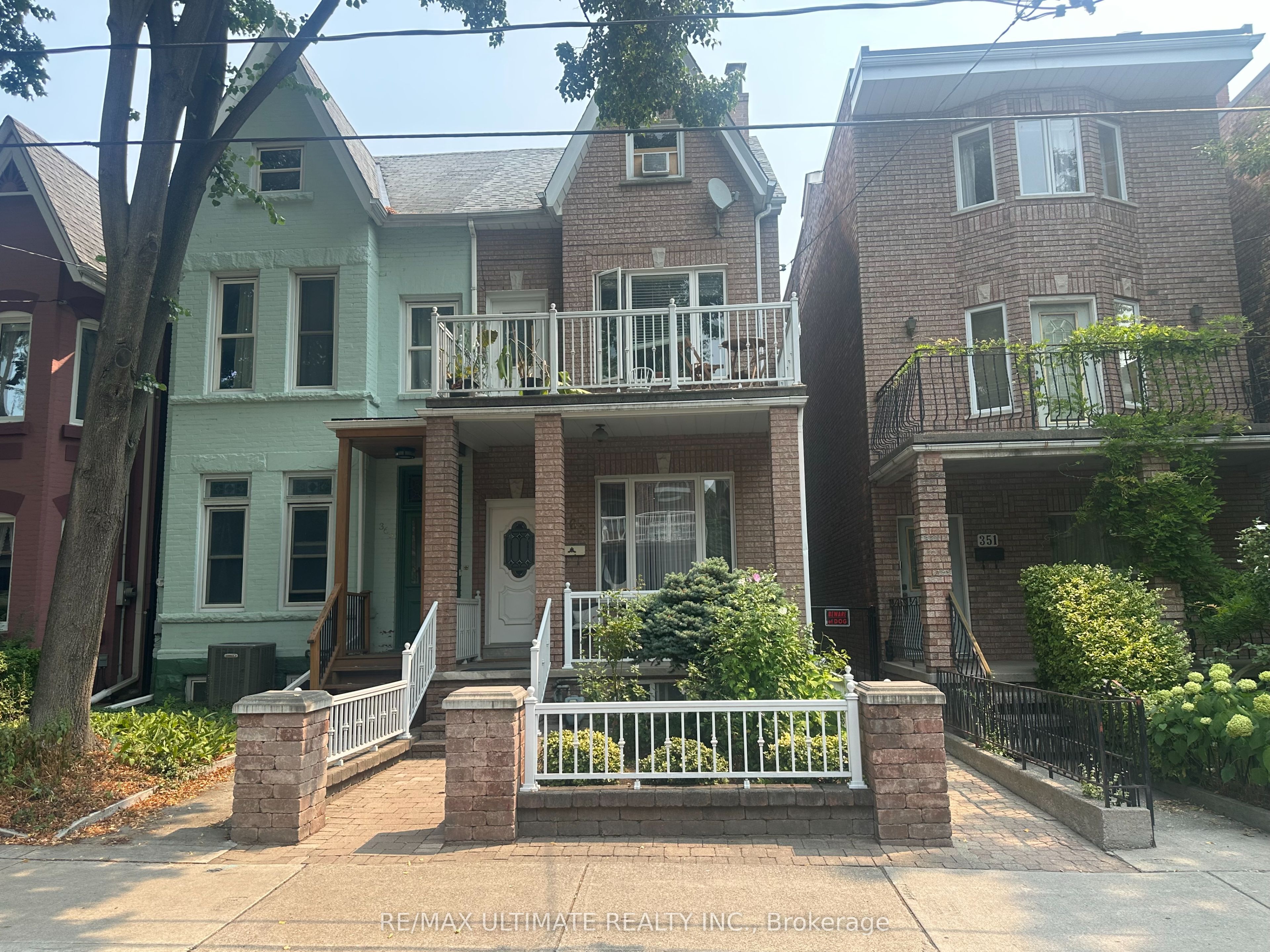 363 Shaw Street S 2nd Floor