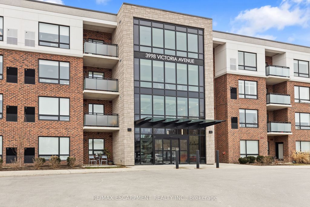 Photo of 3998 Victoria Avenue #211, Lincoln, ON L0R 2C0 (MLS # X12901054)