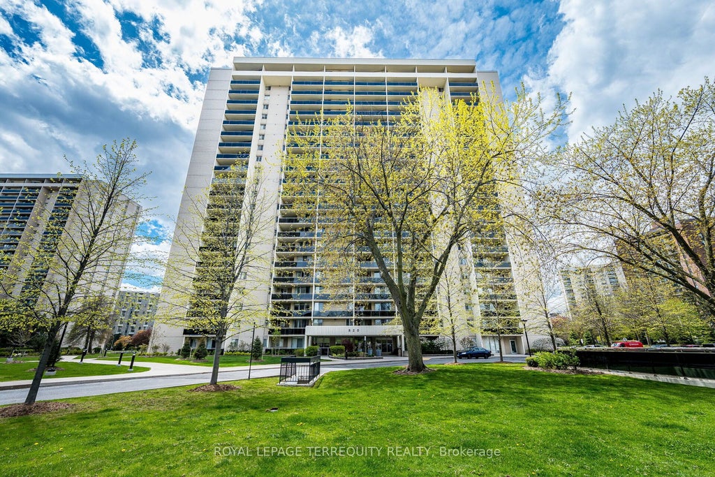 Photo of 820 Burnhamthorpe Road #1902, Toronto, ON M9C 4W2 (MLS # W13477822)