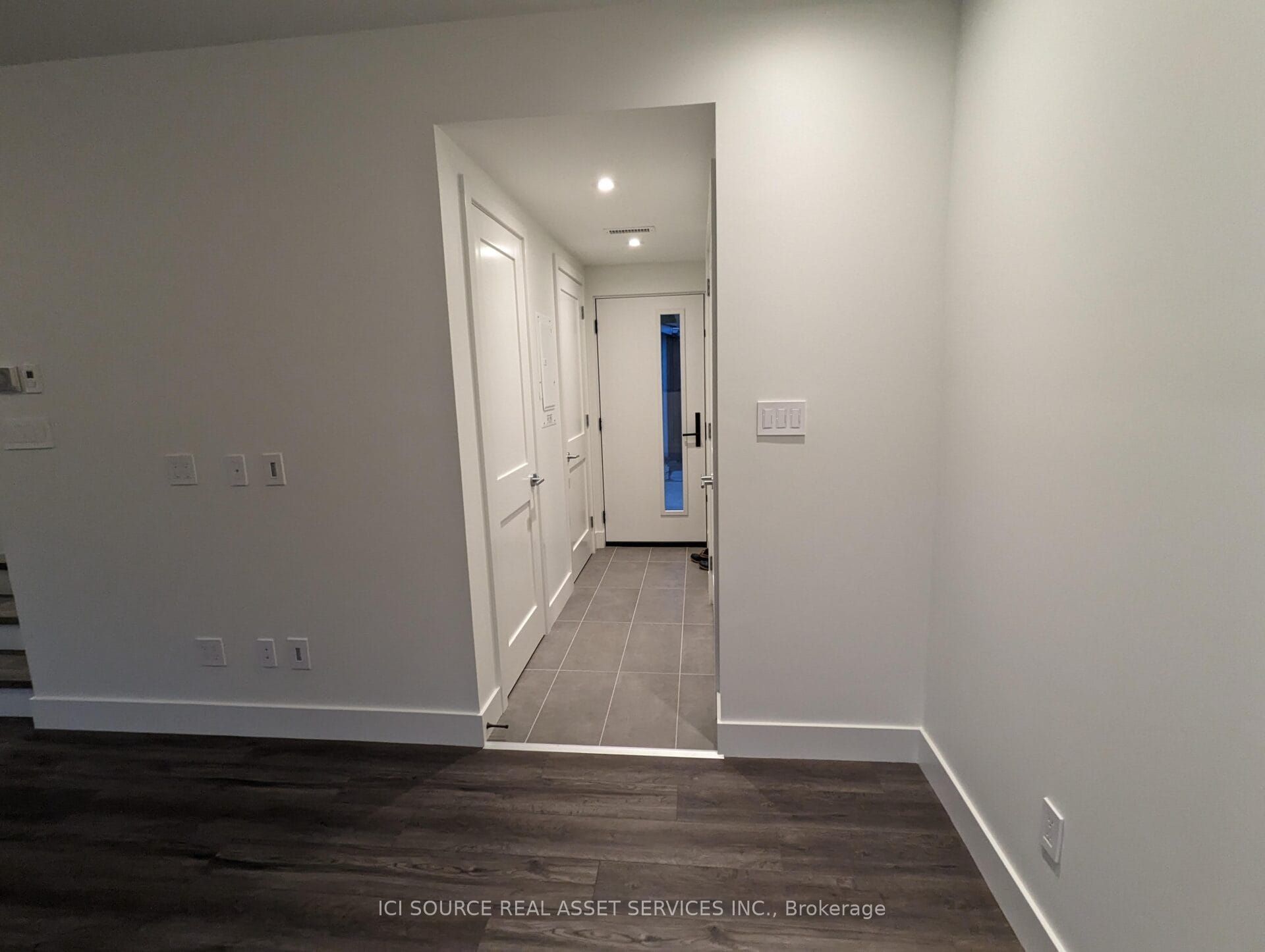 411 Annette Street R