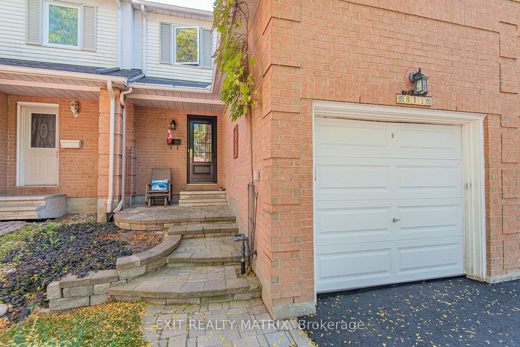 Photo of 813 Clearcrest Crescent, Orleans - Cumberland and Area, ON K4A 3E8 (MLS # X12692996)