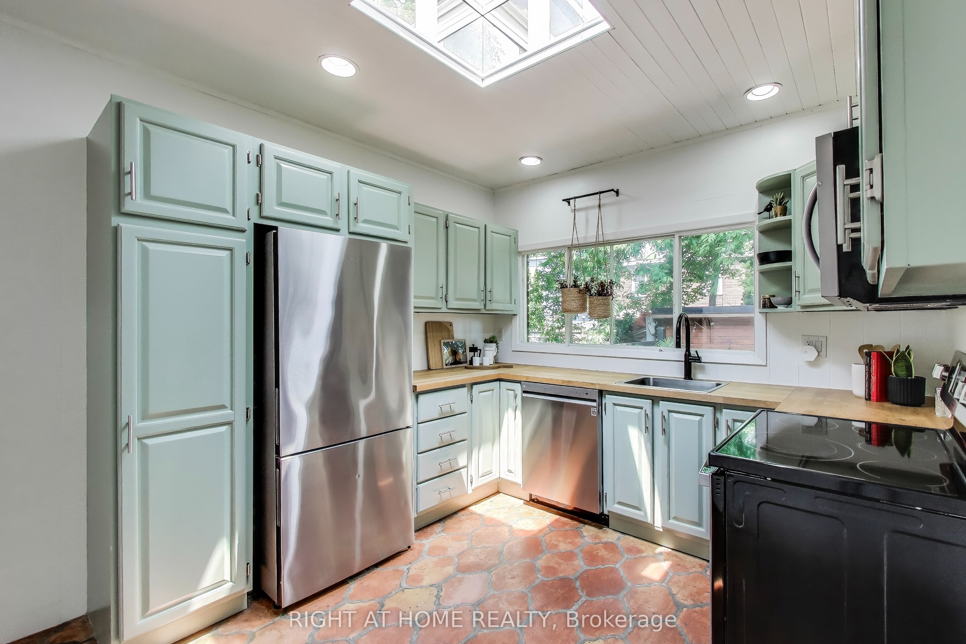 1071 Craven Road