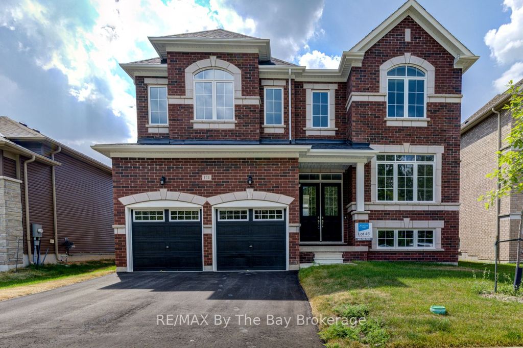 Photo of 174 Mapleside Drive, Wasaga Beach, ON L9Z 0L4 (MLS # S12906294)