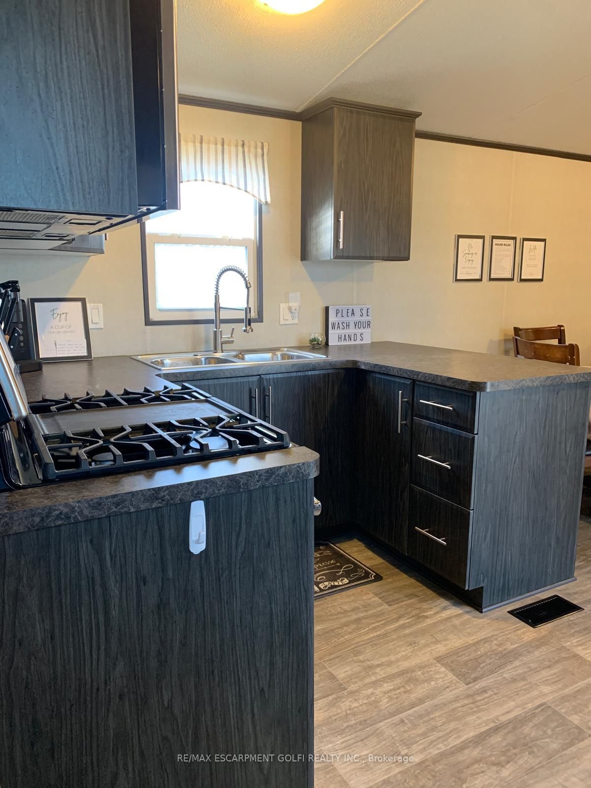 1501 Line 8 Road 502