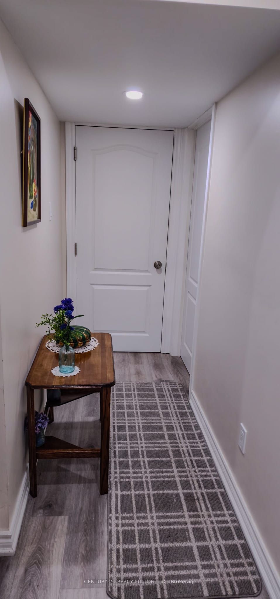 308 Nakerville Crescent Lower