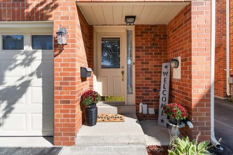 1520 Reeves Gate 12 Oakville ON L6M 3J4