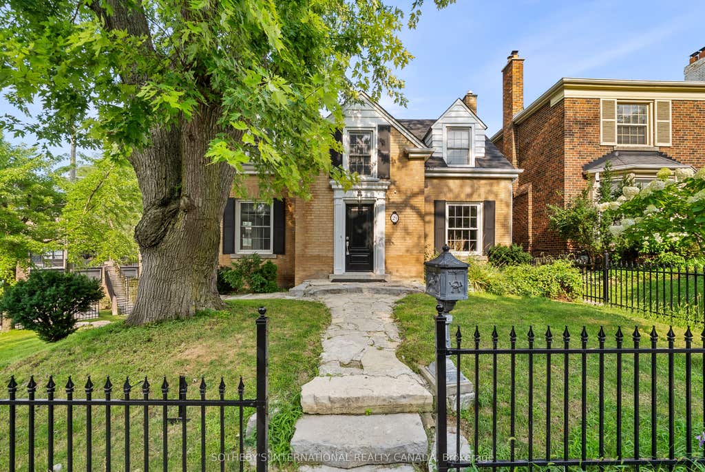 Photo of 29 Highbourne Avenue, Toronto, ON M5P 2J1 (MLS # C13658016)