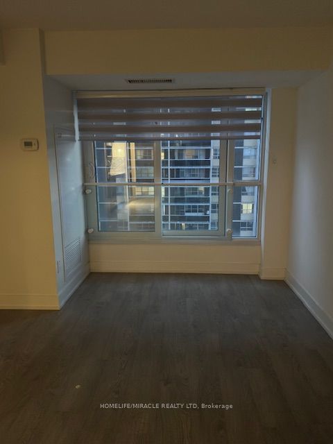 9 Mabelle Avenue 315