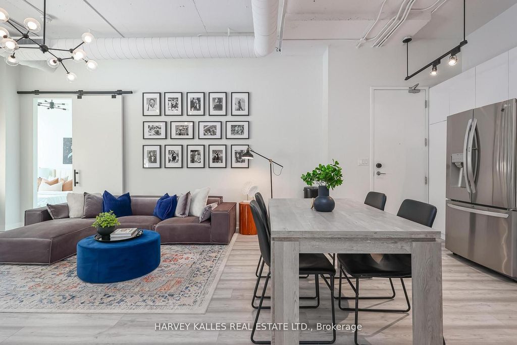 Photo of 188 Eglinton Avenue E #412, Toronto, ON M4P 2X7 (MLS # C12993128)