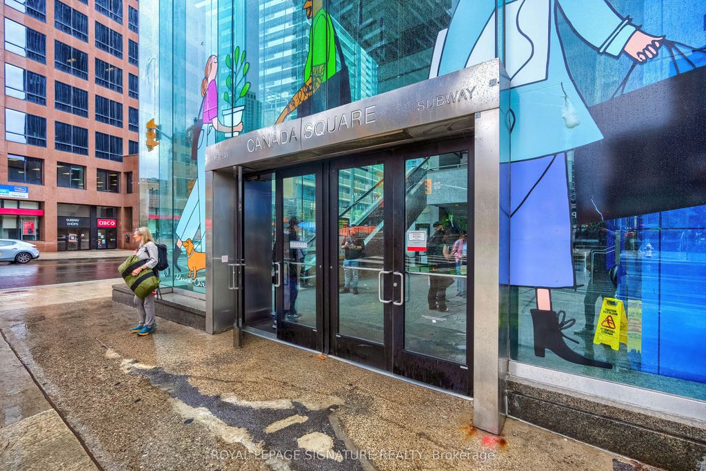 Photo of 8 Eglinton Avenue E #2705, Toronto, ON M4P 0C1 (MLS # C12895364)