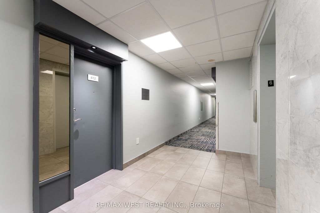 Photo of 4062 Lawrence Avenue E #612, Toronto, ON M1E 4V5 (MLS # E12902714)