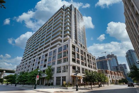 35 Bastion Street 1009 Toronto ON M5V 0C2