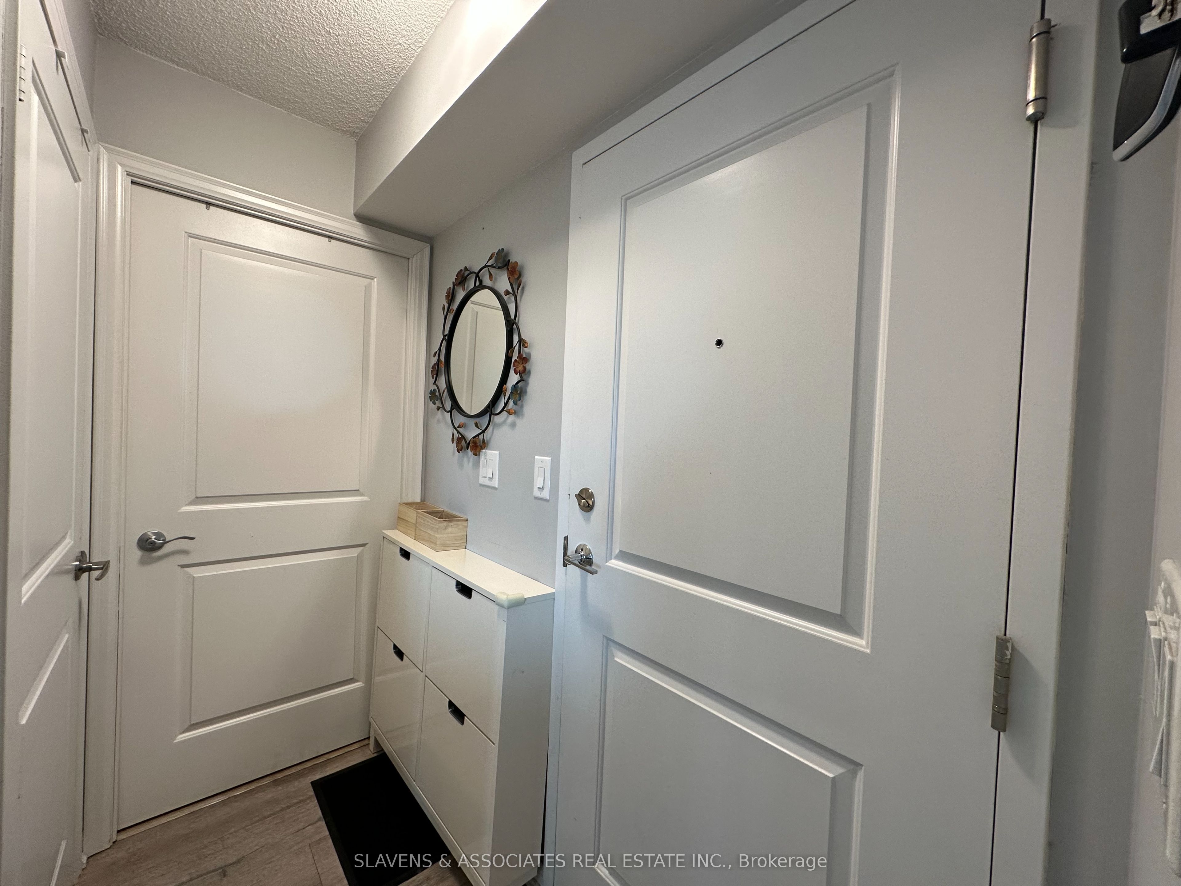 35 Bastion Street 1009