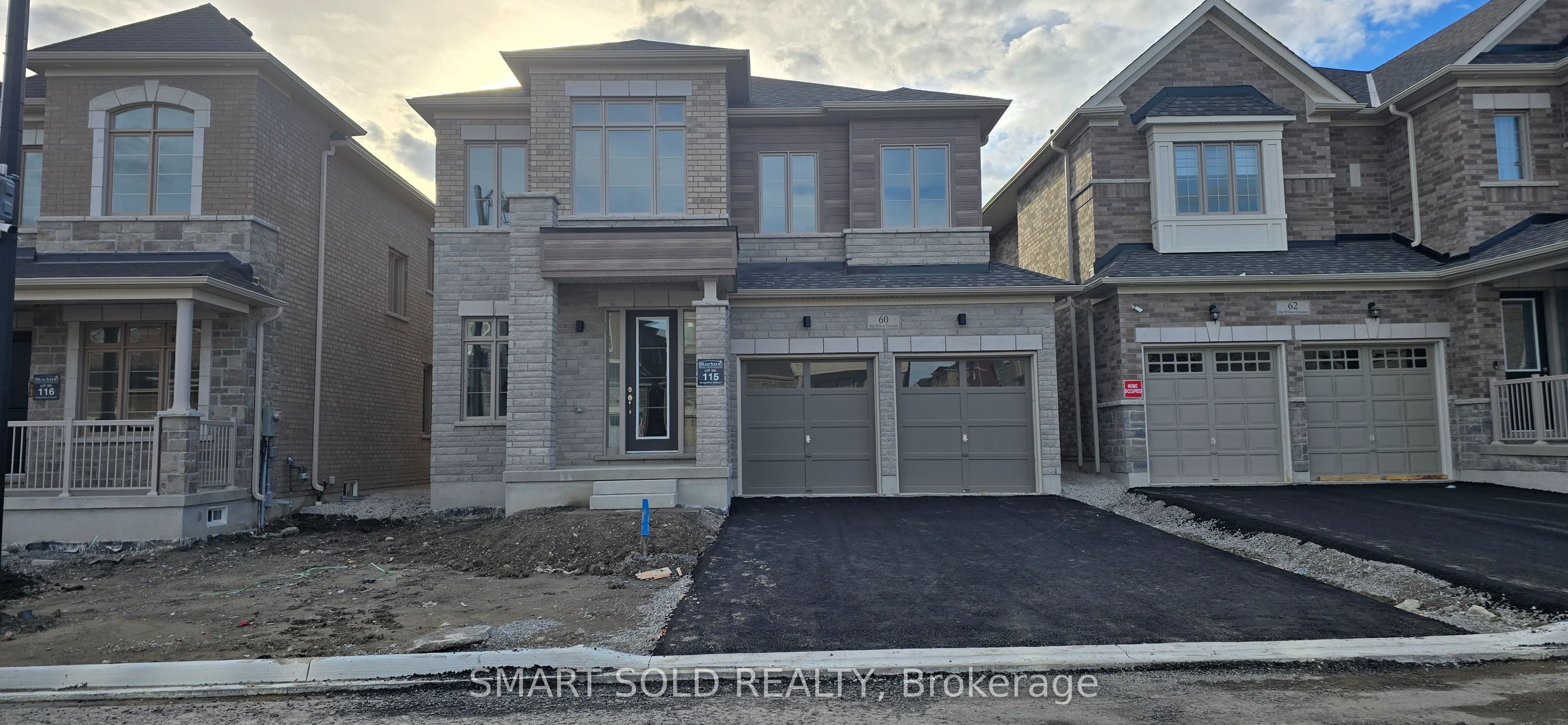 60 Big Willow Crescent