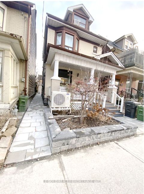 81 Hallam Street Room 202 Toronto ON M6H 1W7