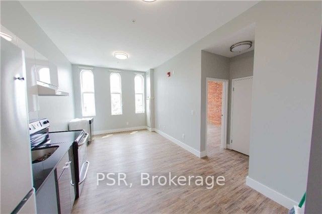 2870 Dundas Street W 303