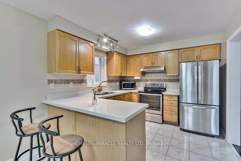 34 Ridgemore Crescent