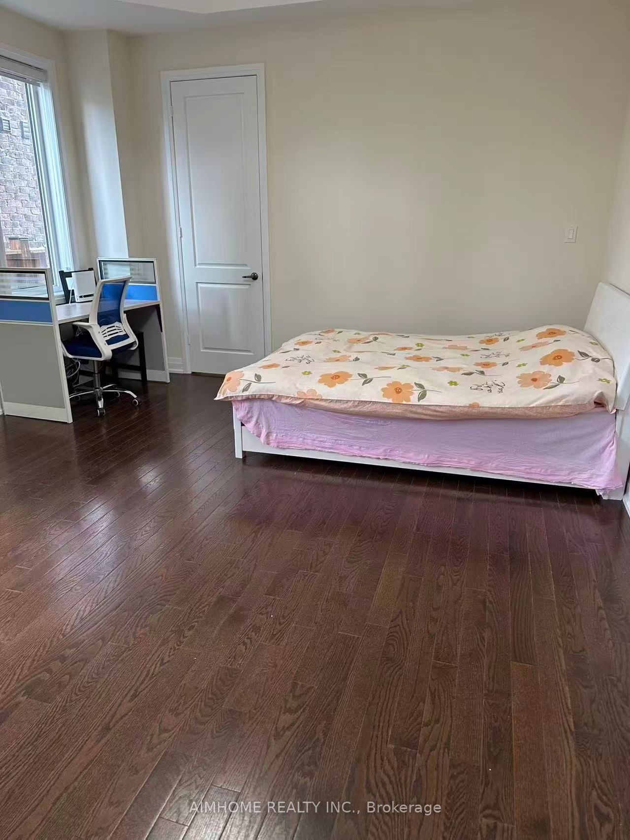 Photo 1 of 6 — 1385 Military Trail Room 1 Main floor, Toronto, ON M1C 1A7