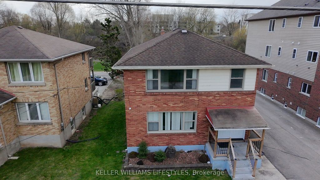 Photo of 74 Essex Street, London North, ON N6G 1B2 (MLS # X13028056)