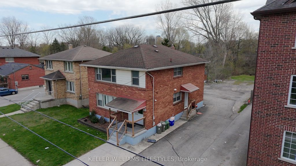 Photo of 74 Essex Street, London North, ON N6G 1B2 (MLS # X13028056)