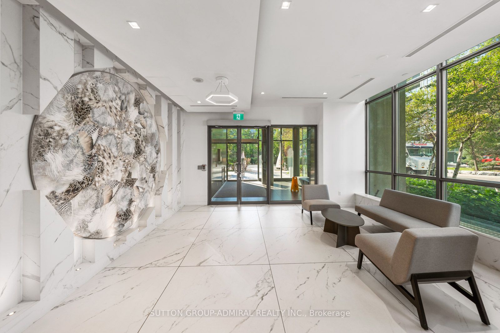 11 Brunel Court 3711