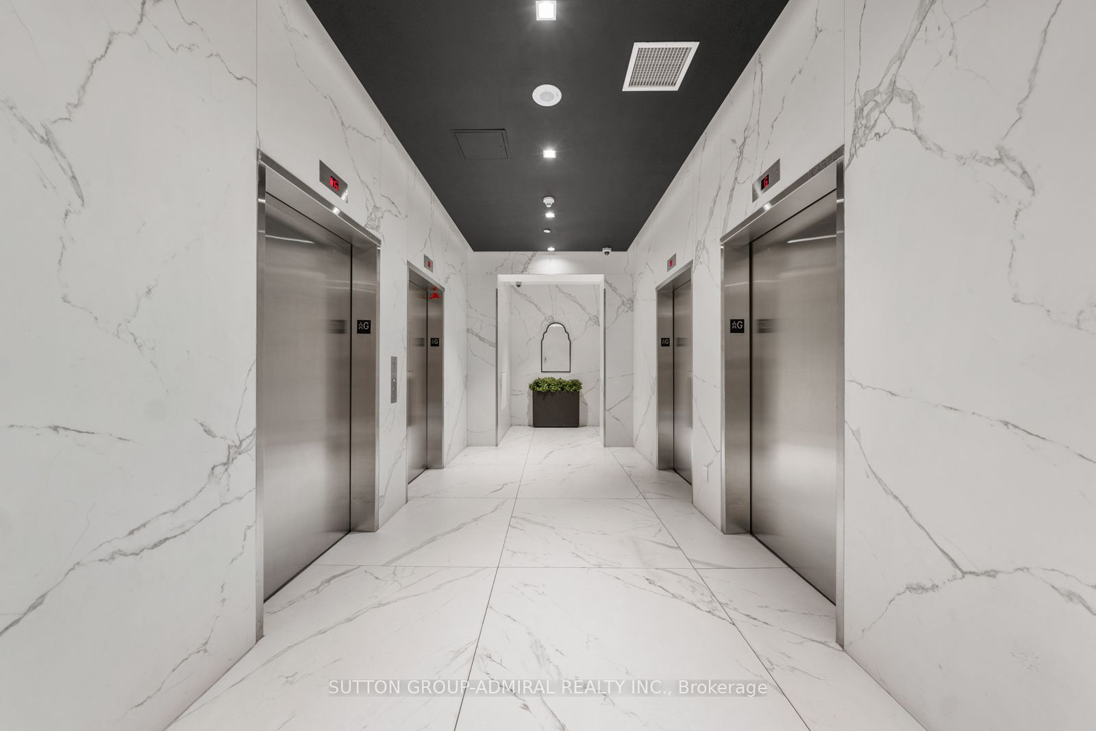 11 Brunel Court 3711