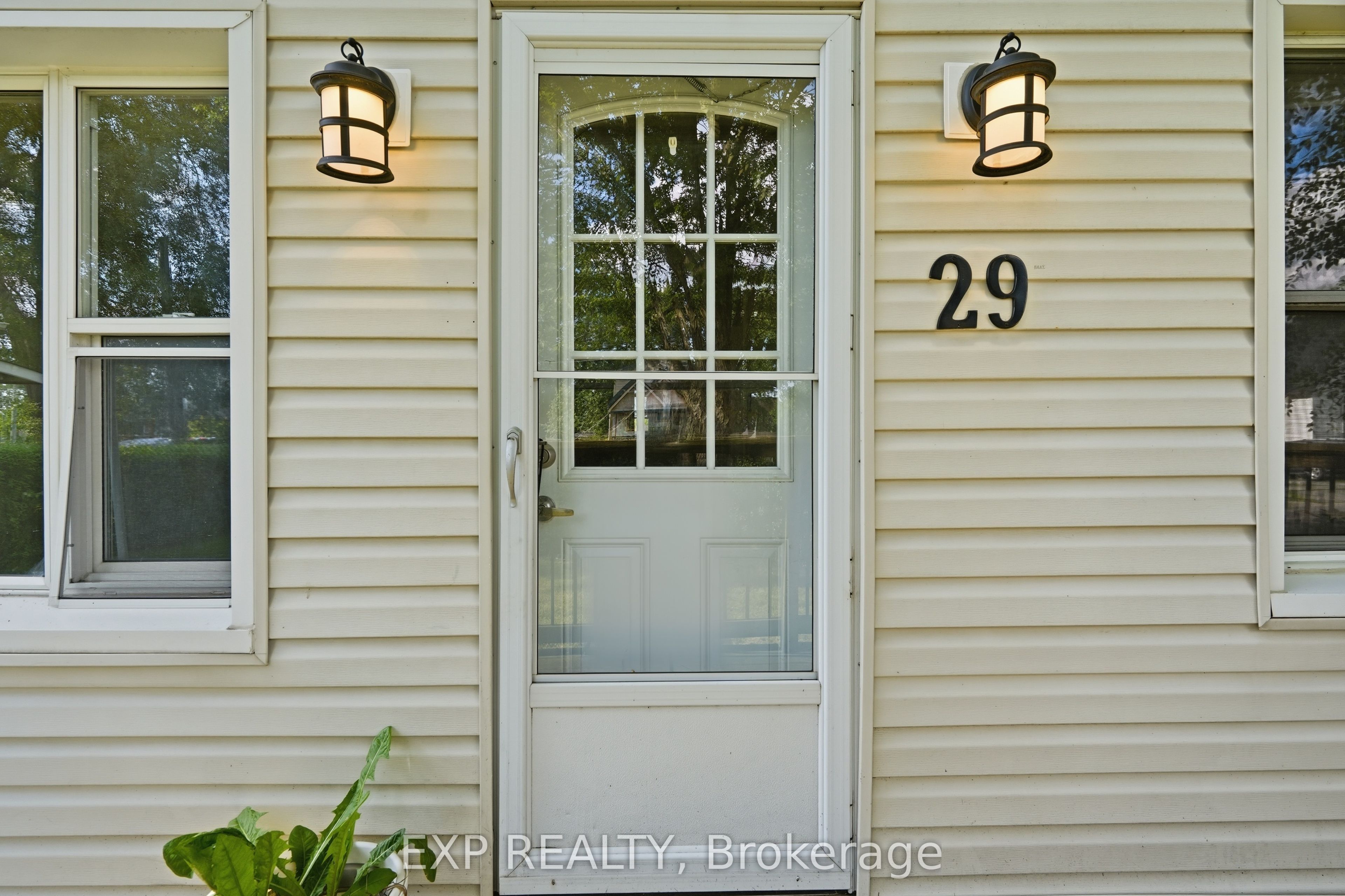 29 Rockwood Avenue