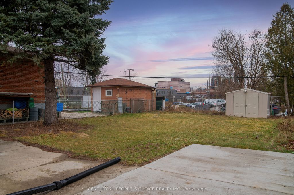 Photo of 37 Bentworth Avenue, Toronto, ON M6A 1P1 (MLS # W12841994)