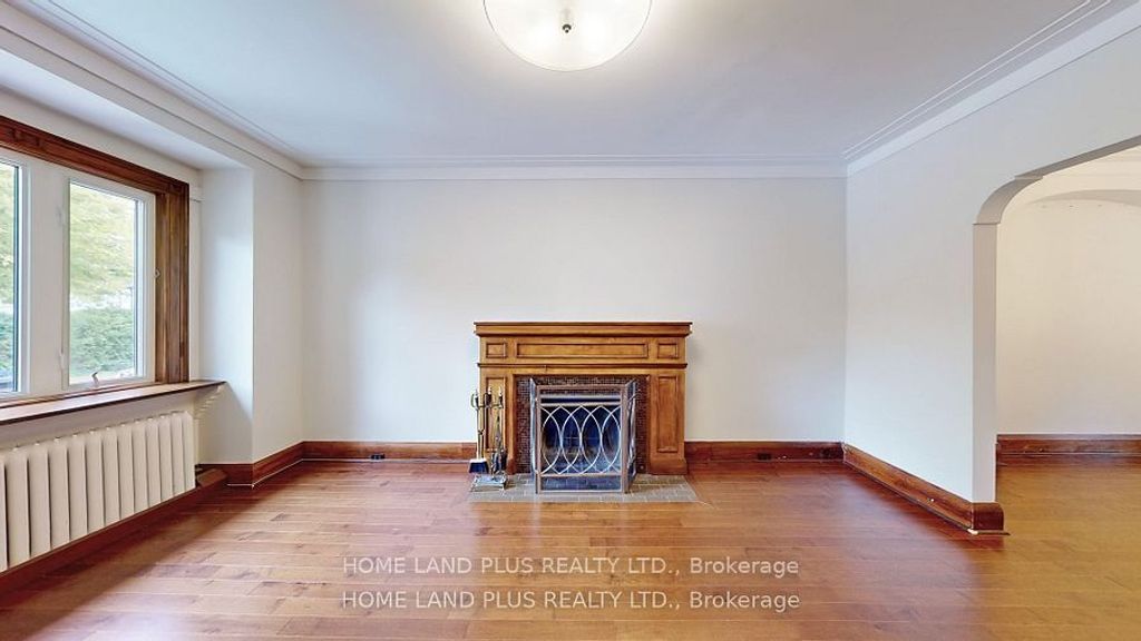 Photo of 97 Deloraine Avenue, Toronto, ON M5M 2B1 (MLS # C12449720)