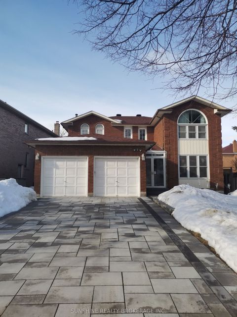 10 lisa Crescent Basement Richmond Hill ON L4B 3J4