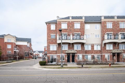 51 Hays Boulevard 10 Oakville ON L6H 0J1