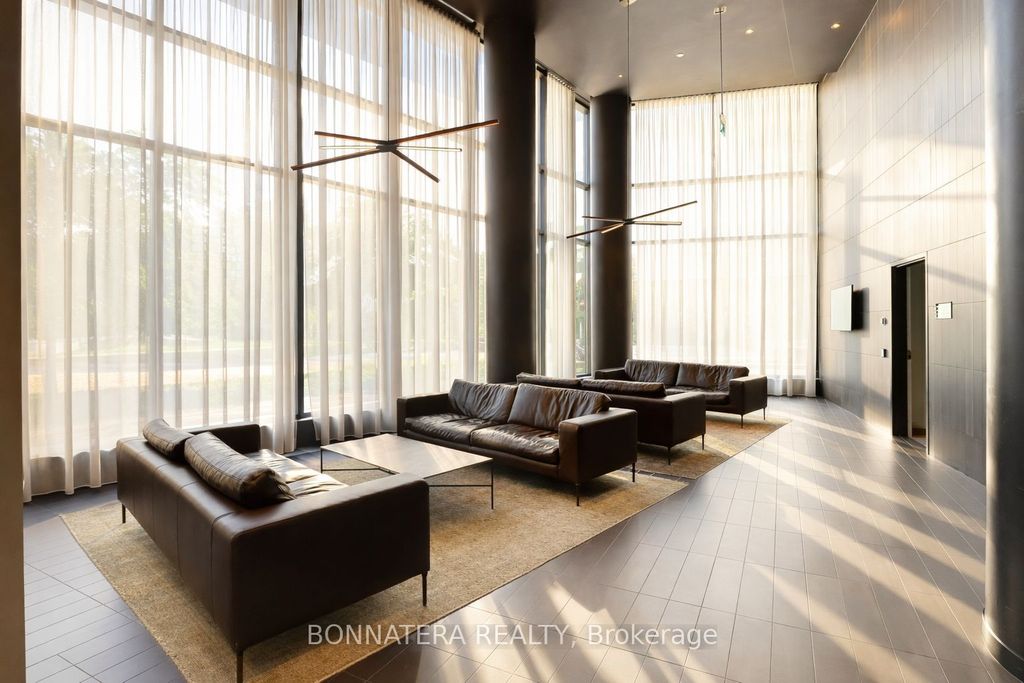 Photo of 3900 Confederation Parkway #913, Mississauga, ON L5B 0M3 (MLS # W12659898)