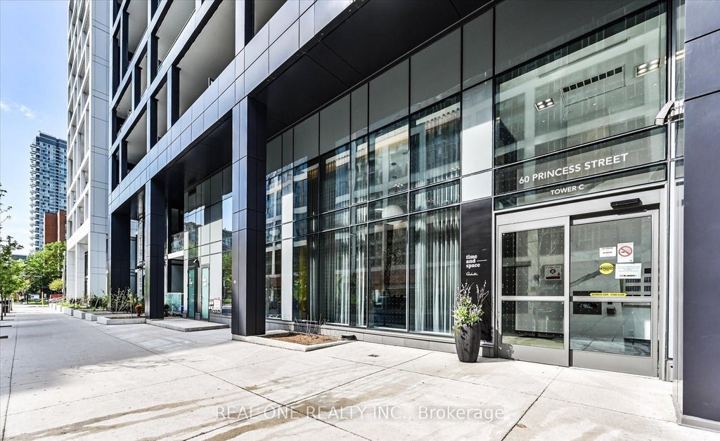 Photo of 60 Princess Street #1105, Toronto, ON M5A 2C7 (MLS # C13809040)